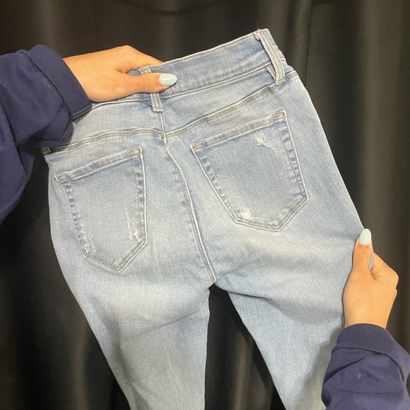 Ripped Jeans - Picture 2 of 2